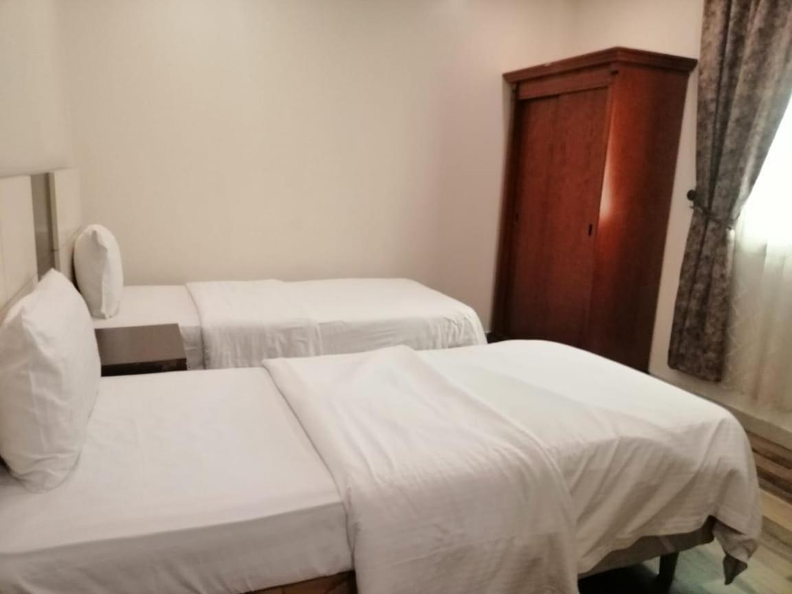 Aparthotel Loaloat Al Khobar 2 Furnished Units Extérieur photo