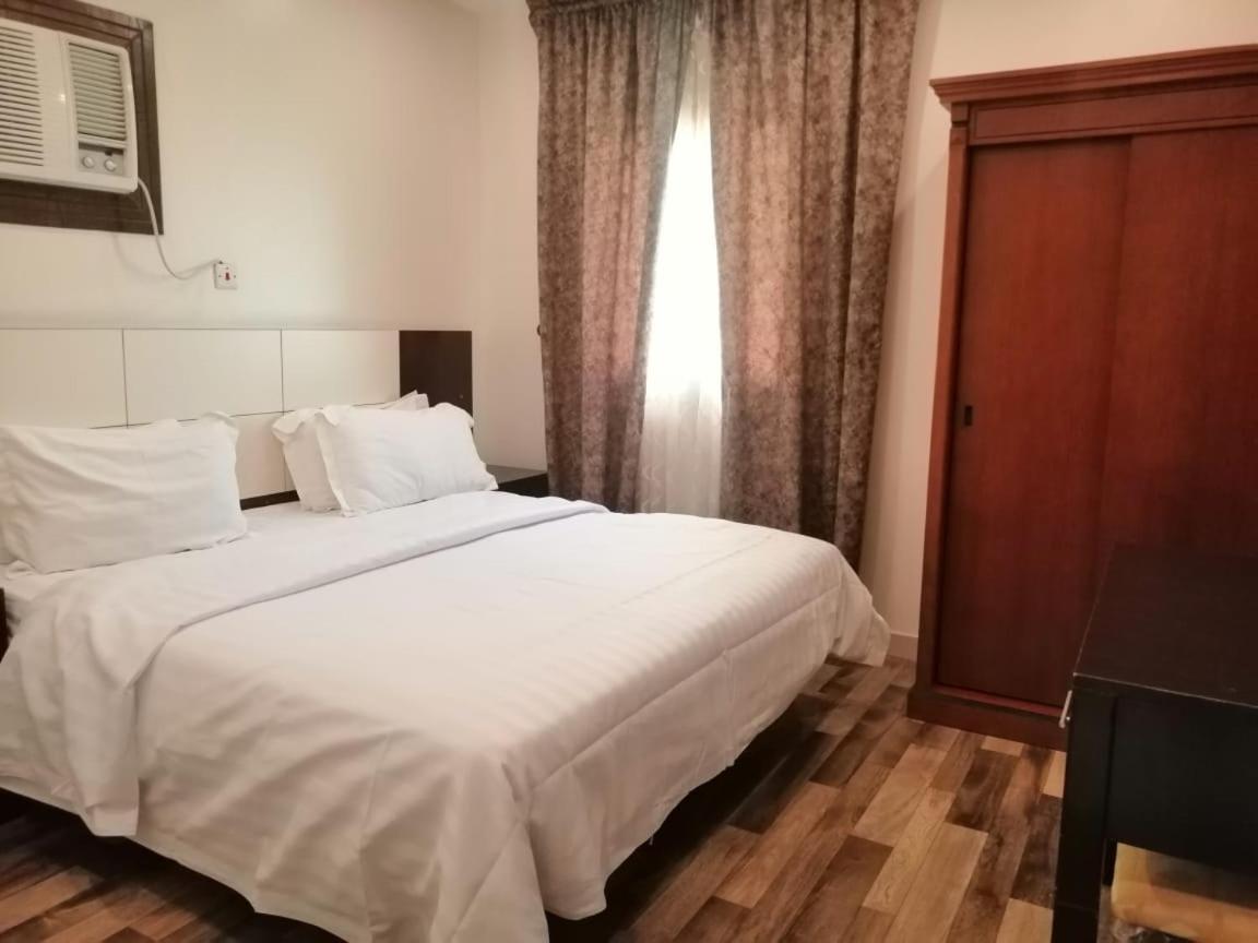 Aparthotel Loaloat Al Khobar 2 Furnished Units Extérieur photo