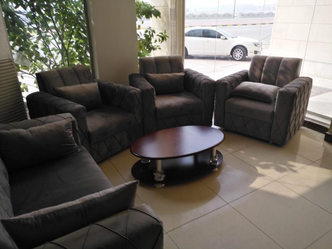 Aparthotel Loaloat Al Khobar 2 Furnished Units Extérieur photo